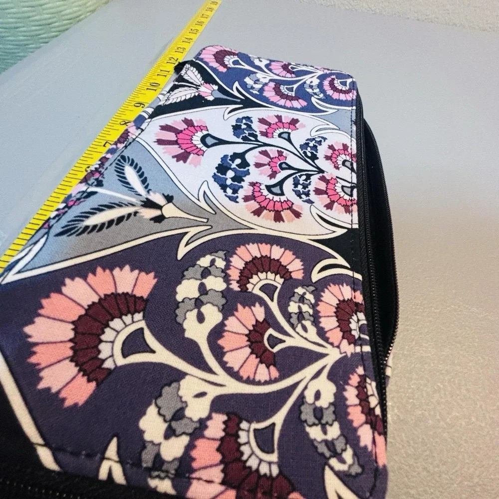 Vera Bradley Ornate Blooms Cosmetic Organizer Zip Case  Travel Makeup Storage